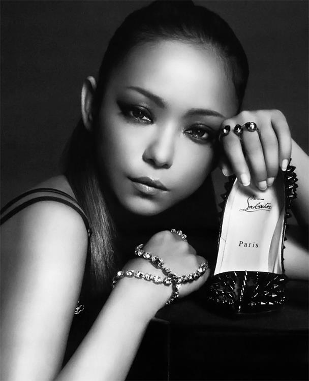 安室奈美恵：gallery 'WWD JAPAN': amuro namie news 4season